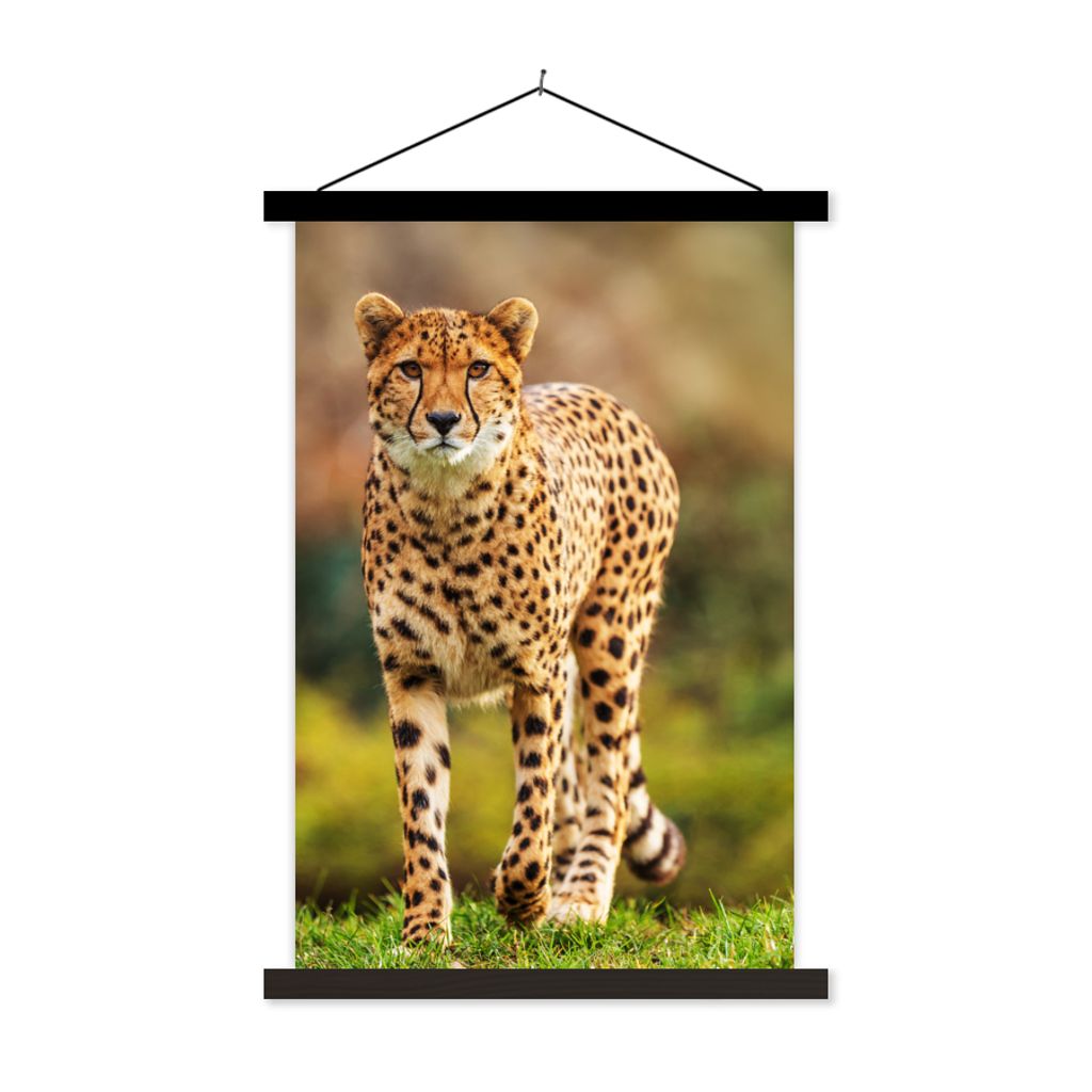 MuchoWow Textilposter Wildtiere - Gras - Leopard - Natur 60x90 cm mit schwarzem Rahmen - Poster Wohnzimmer