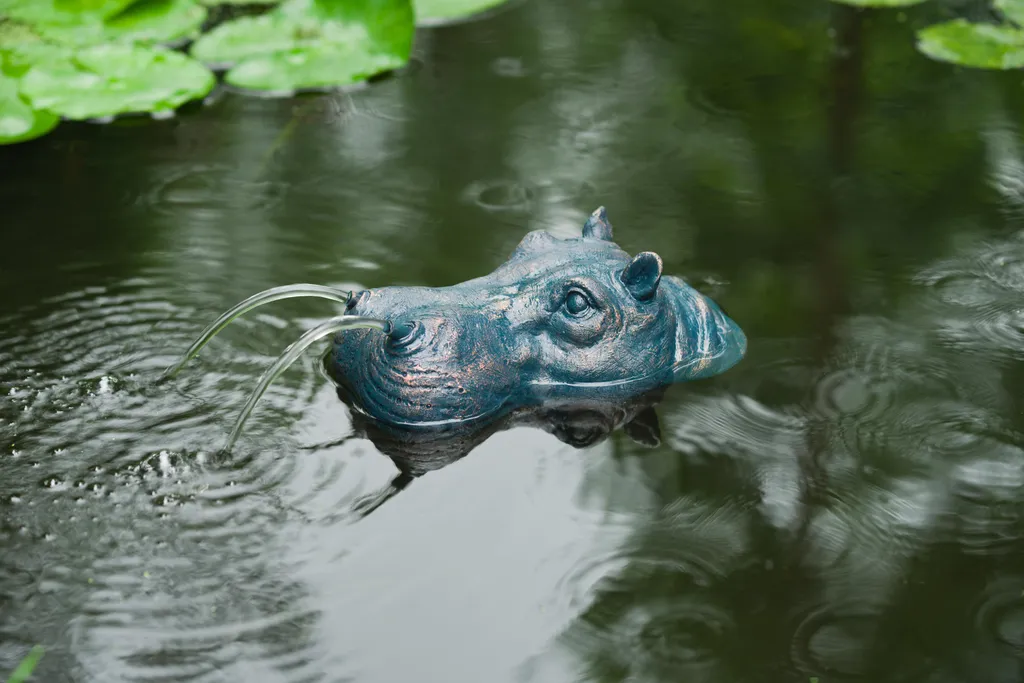 Gargouille Hippopotame Ubbink en Polyrésine - Jet d'Eau Déco pour Étang