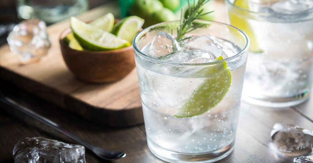 mydays Gin Tasting Düsseldorf; Erlebnis verschenken oder selbst erleben; Gutschein für 1 Person(en)
