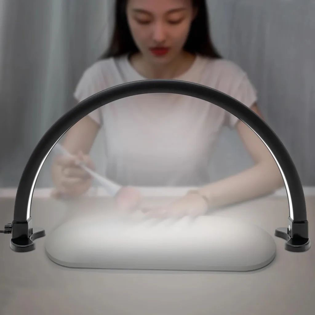 Lampe de table manucure demi-lune LED noire pour salon de cosmétique