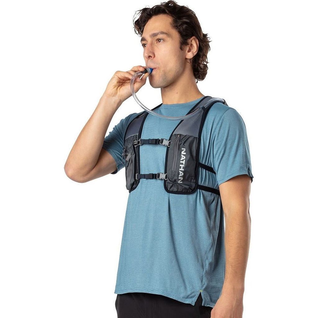 Nathan Quick Start 2.0 - 3L Laufrucksack - Anthrazit / Produktbild 9