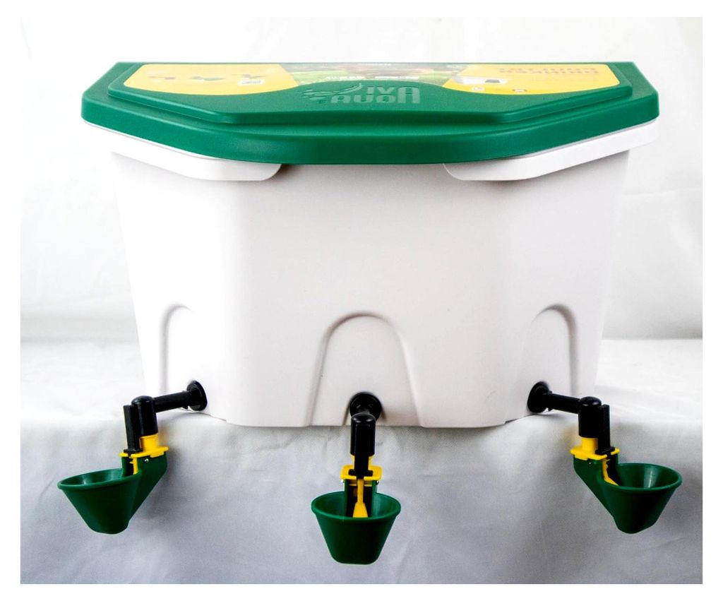 8 Liter Tränke mit 3 Tränkeplätzen für Geflügel
