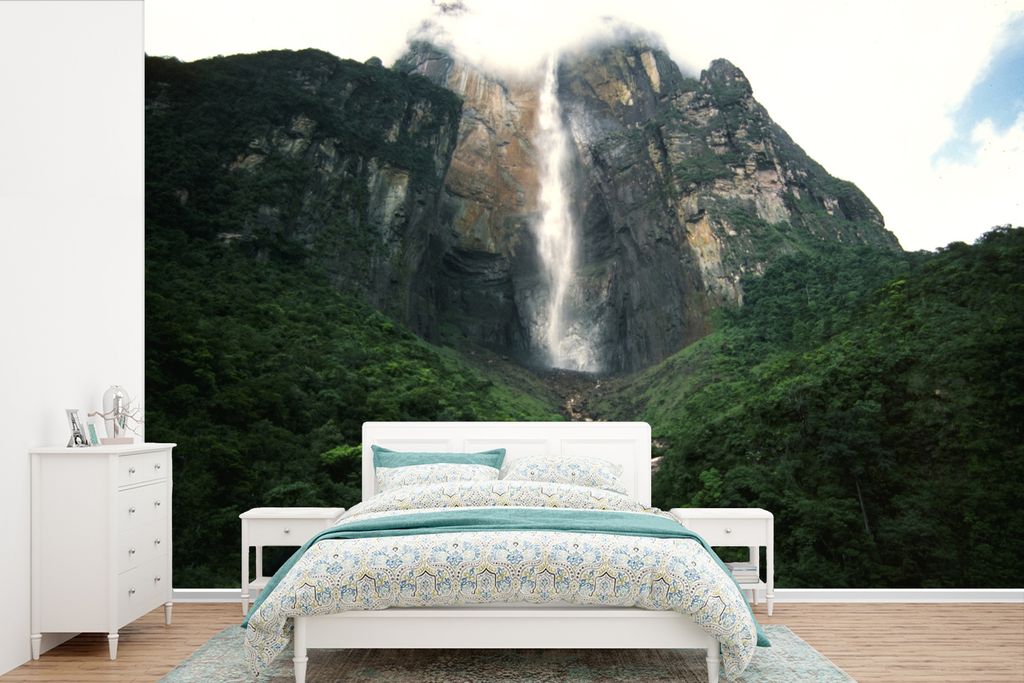 MuchoWow Fototapete für Wohnzimmer oder Schlafzimmer Wandtapete Vinyl Motivtapete Blick von unten auf die Wasserfälle im Canaima-Nationalpark i...