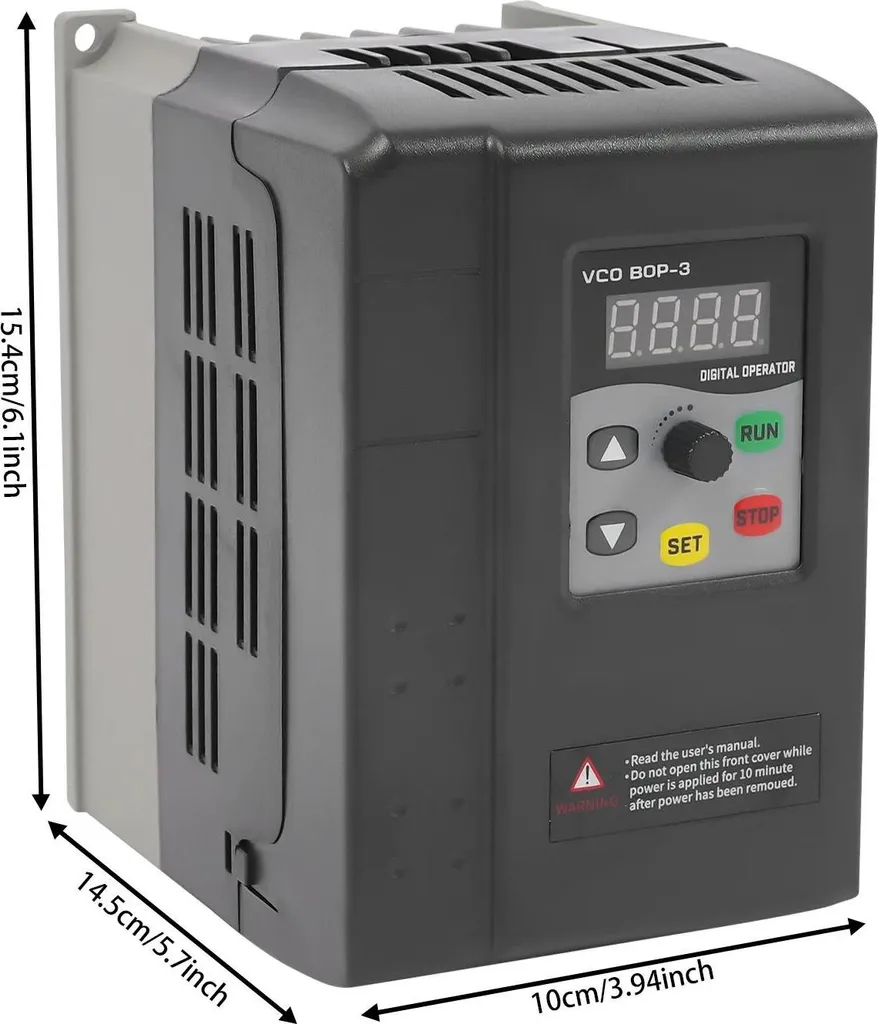 Variateur de vitesse Triphasé pour Pompes et Convoyeurs Compact 1.5kW