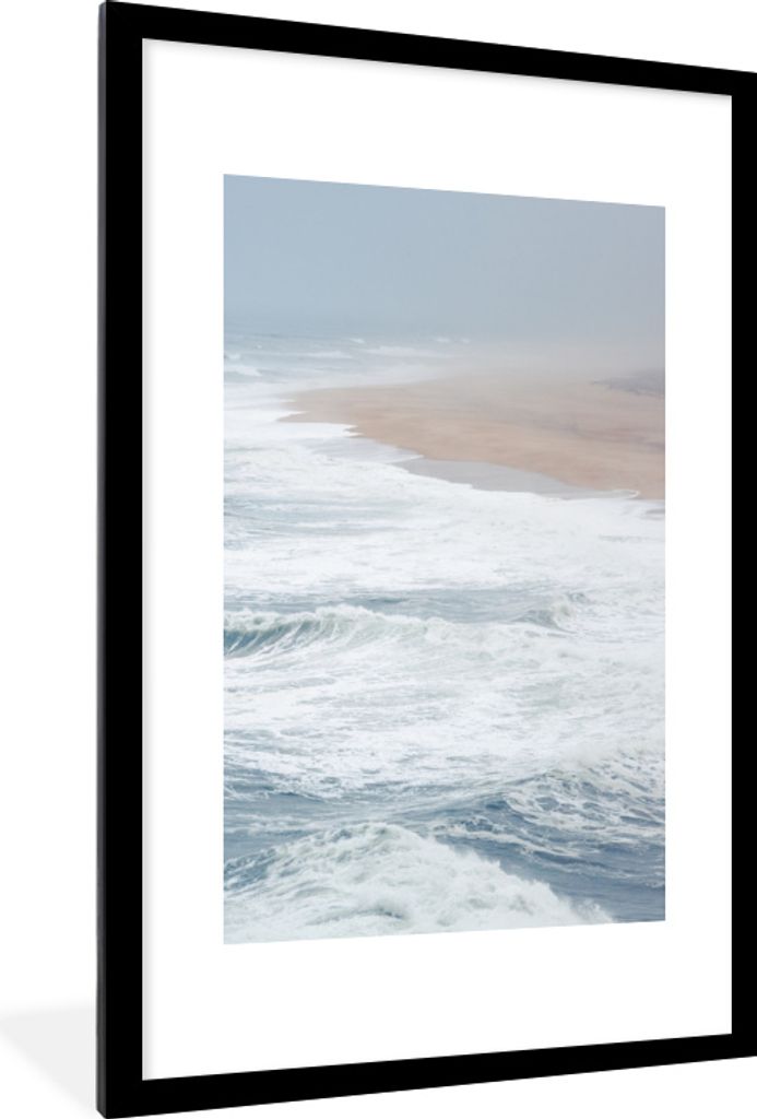 MuchoWow MuchoWow Gerahmtes Poster Strand - Wasser - Wellen - Meer 60x90 cm - Poster mit zchwarzem Bilderrahmen - Dekoration - Wandposter Wohnz...