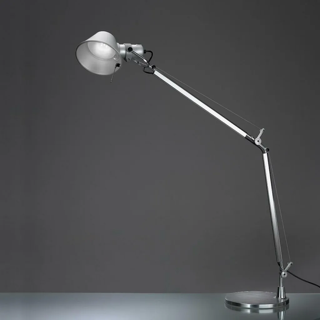 Éclairage de bureau LED Tolomeo 2700K avec détecteur pour télétravail