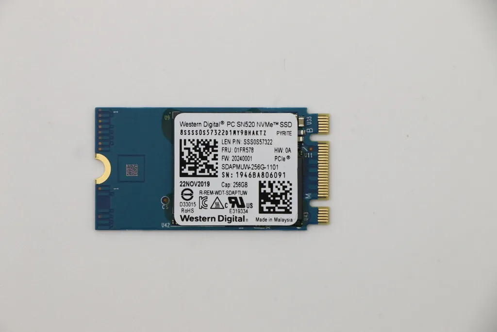 SSD Lenovo SDK 1101 256Go M.2 NVMe PCIe 2242 01FR578 pour PC