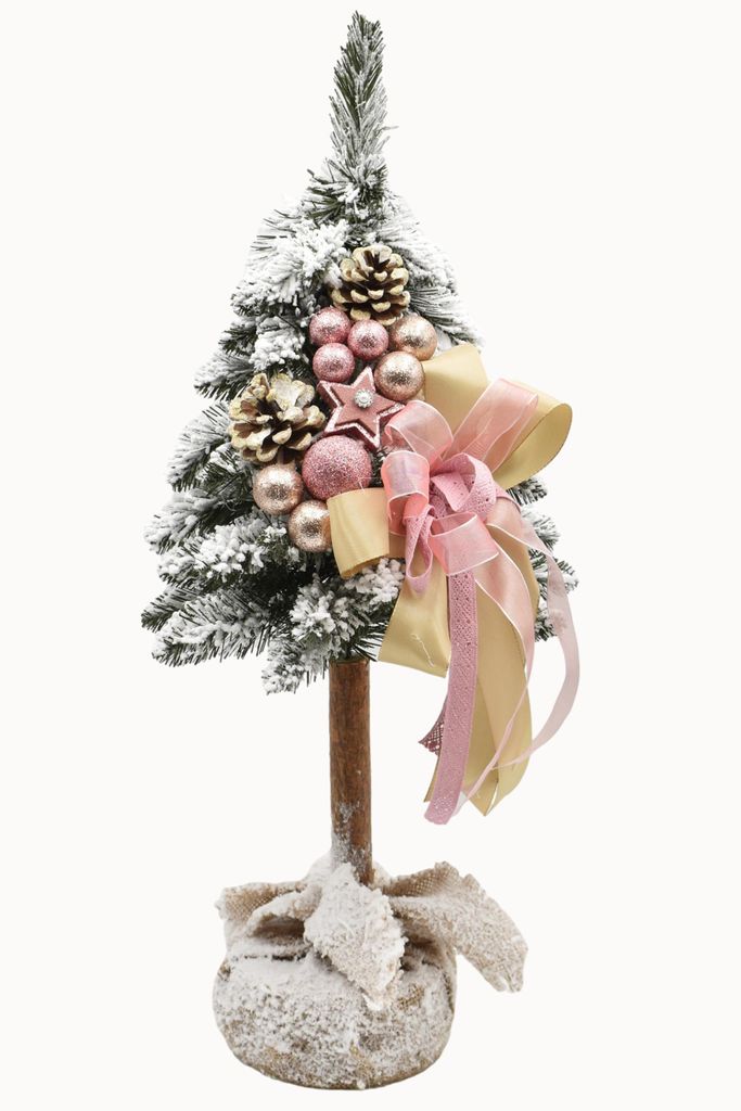 PINUS COMPANY | Weihnachtsbaum auf Holzsockel - 65 cm - Rosa - Handgefertigte Dekoration - Elegante Weihnachtsstimmung