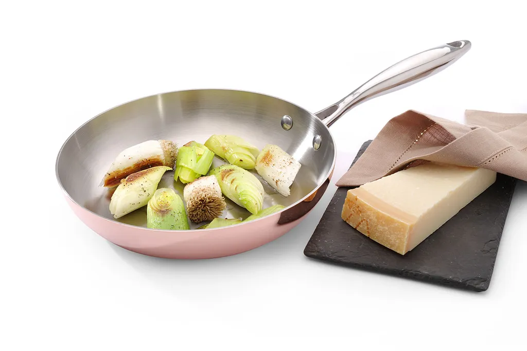 Poêle de cuisine polyvalente Hendi 3 couches pour saisir et dorer