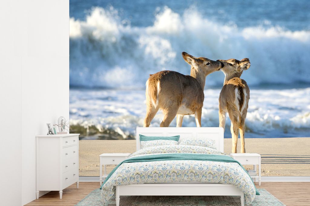 MuchoWow Fototapete für Wohnzimmer oder Schlafzimmer Wandtapete Vinyl Motivtapete Hirsche - Meer - Wasser - Sand - 360x260 cm - Wohnzimmer tapete