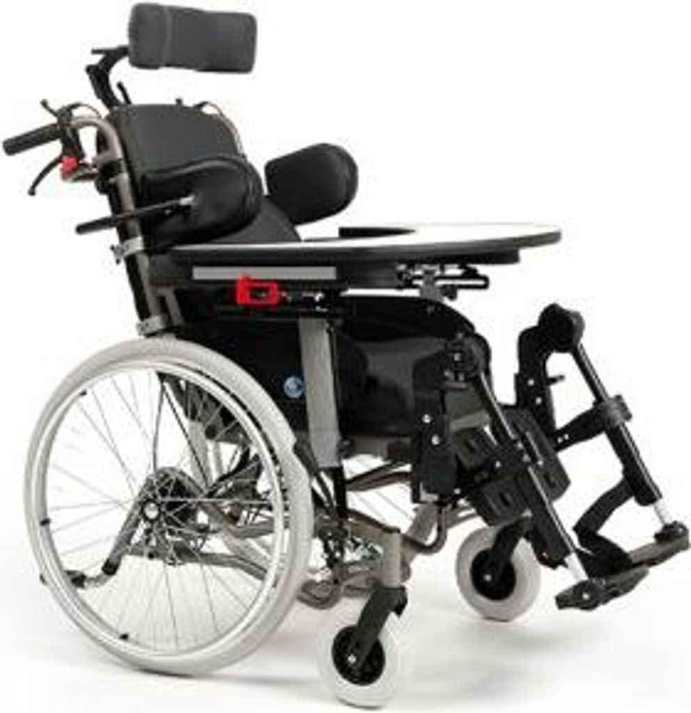 Multifunktionsrollstuhl Inovys II Evo, mit Trommelbremse, Tisch und Seitenpelotten>>>>SB 40 cm