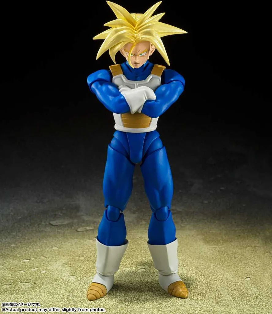 Figurine Trunks DBZ Articulée : Réalisme et Postures de Combat 14cm - 2