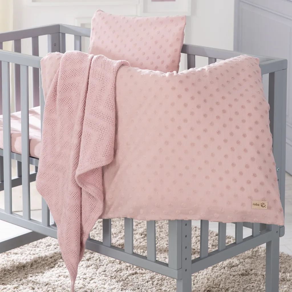 Parure de lit bébé en coton bio roba Lil Planet avec couverture rose