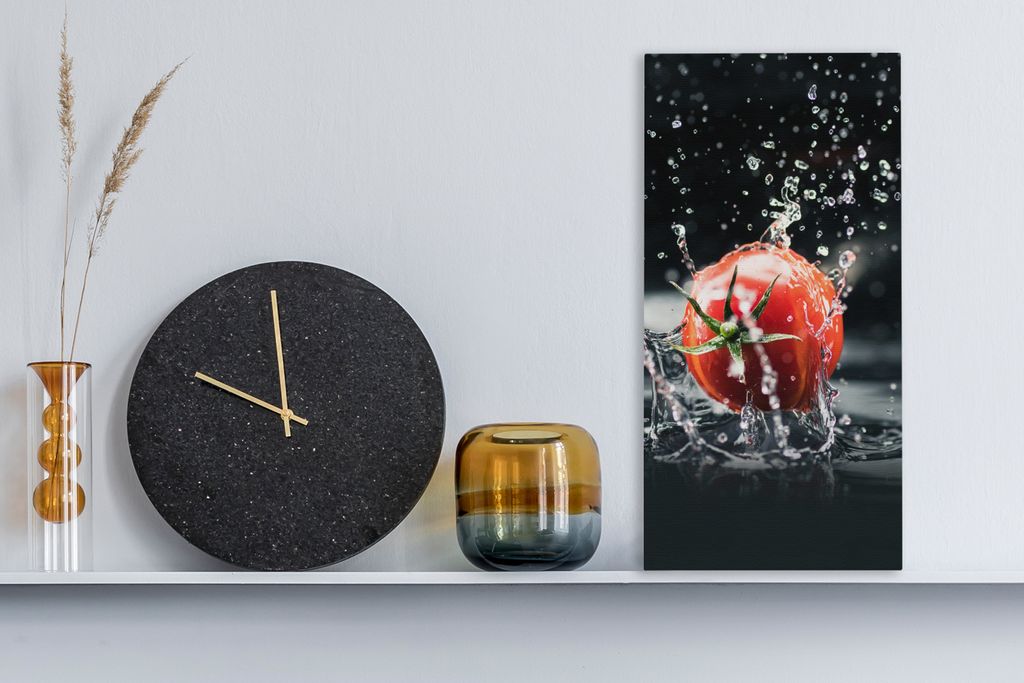 MuchoWow - Leinwandbilder - Tomate - Gemüse - Stilleben - Wasser - Rot, Wandbild, Wanddeko Bilder Wohnzimmer, 20x40 cm