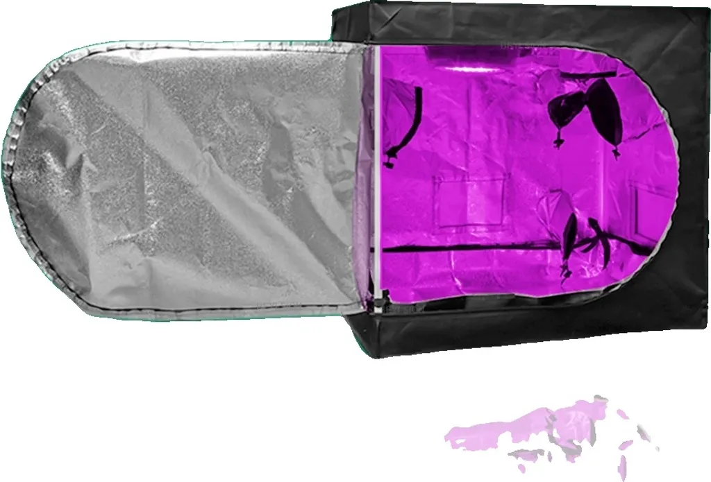 Culture en appartement : Tente étanche et opaque 600D Mylar 80x45x80cm