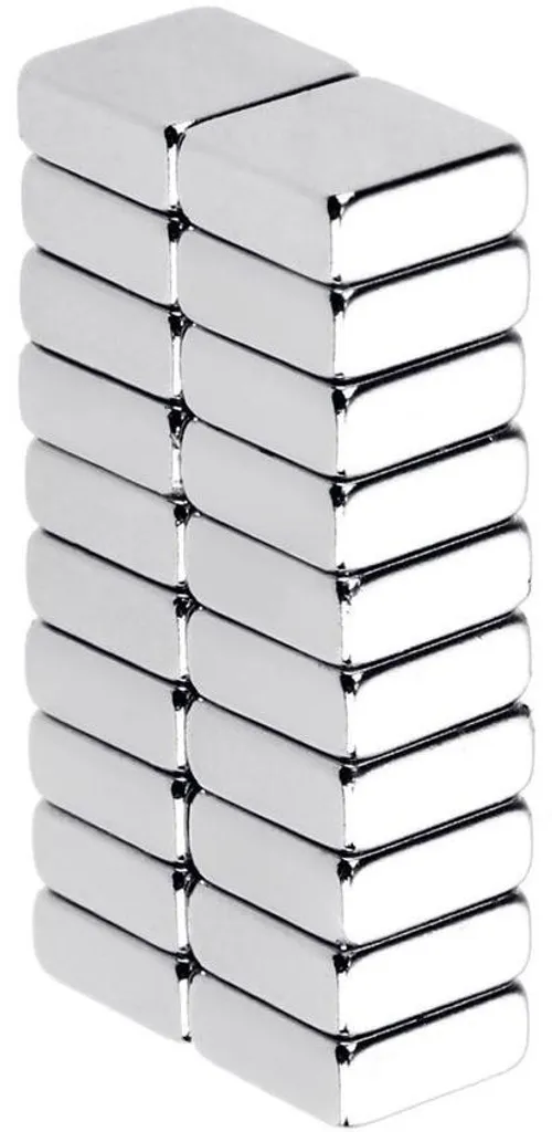 Aimants néodyme pour tableau magnétique et frigo blanc 10x10x4 mm