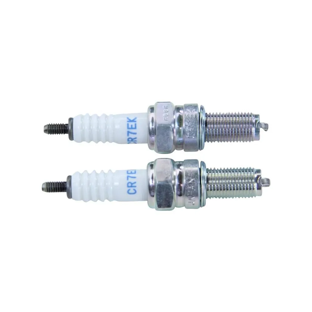 2x Candele NGK CR7EK 7546 per Scooter e Maxiscooter - Stop ai Problemi