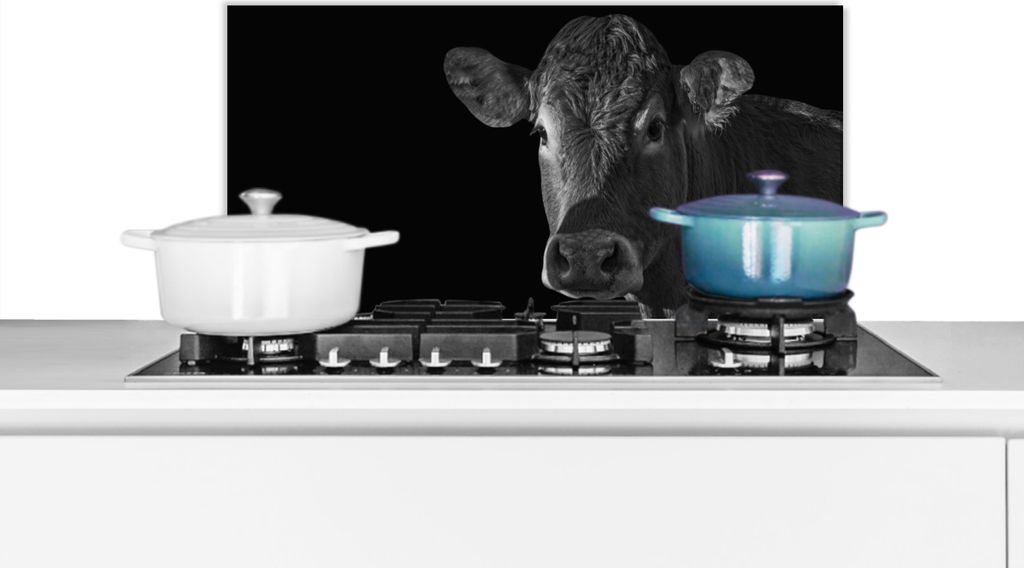 KitchenYeah Spritzschutz Küche - Küchenrückwand - Wandschutz für Herd und Spüle - Kuh - Tiere - Schwarz - Weiß - Porträt 70x30 - Alu-Dibo...