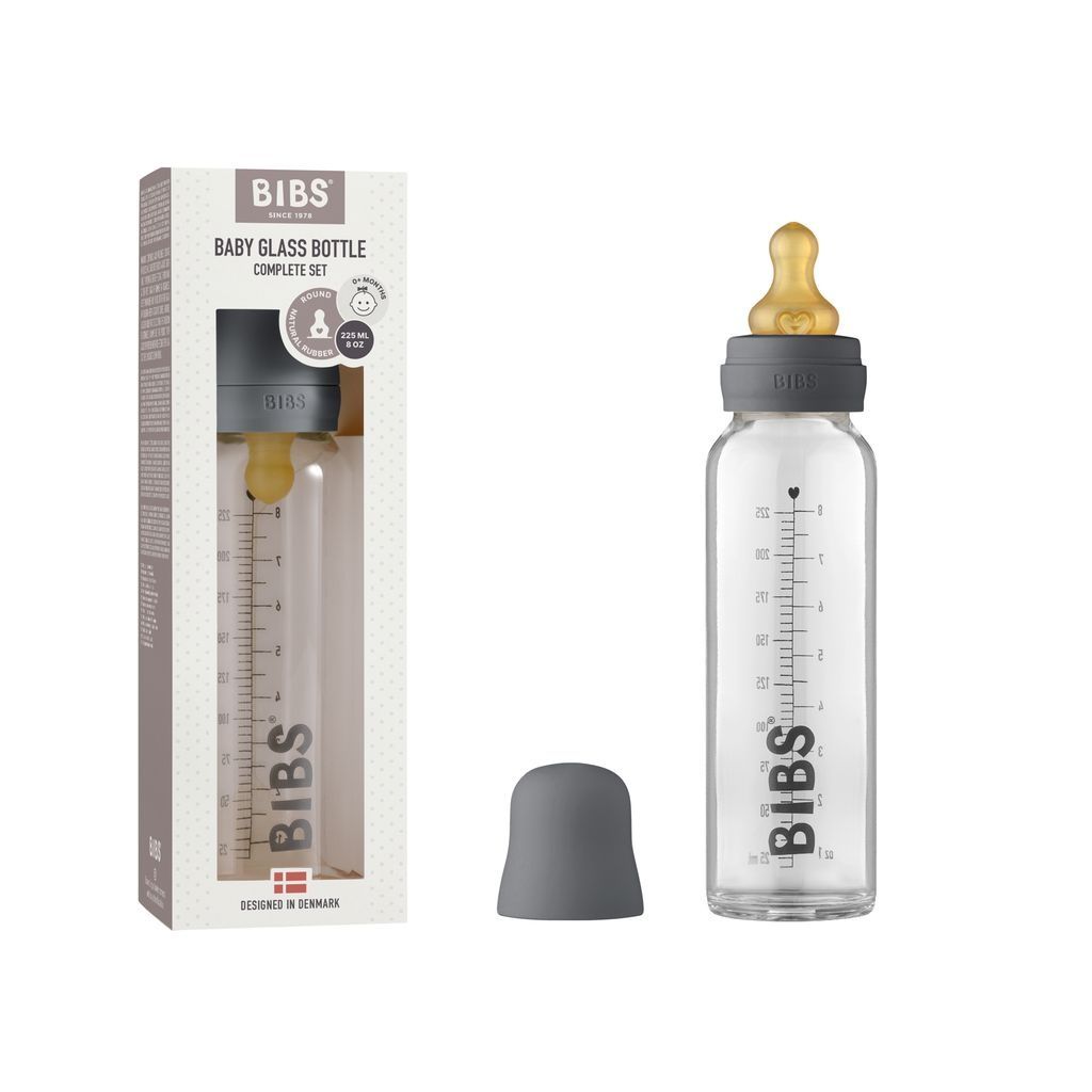 BIBS Baby Glass Bottle 225ml, Vermindert Koliken, Runder Sauger aus Naturkautschuklatex, Unterstützt das Stillen. Hergestellt in Dänemark, Comple...