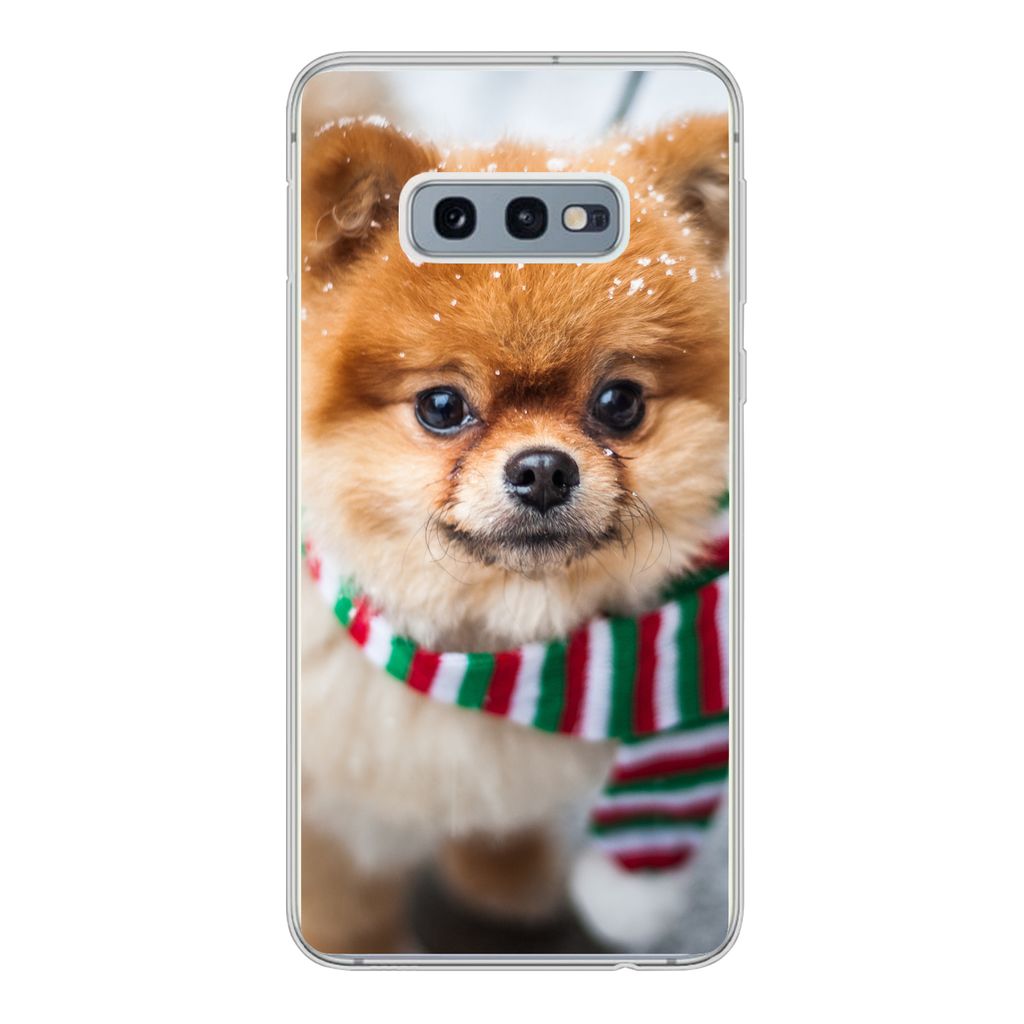 MuchoWow Handyhülle Schutzhülle Hülle für Samsung Galaxy S10e Hund - Halstuch - Schnee Silikon Softcase Handy Hülle - Handy
