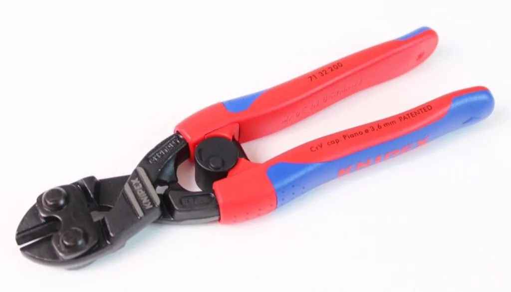 Problemi con bulloni duri? Risolvi con KNIPEX CoBolt 71 01 200 - 9