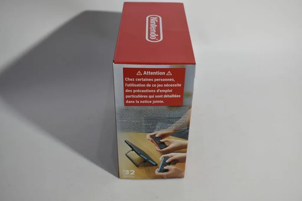 Nintendo Switch 2 Rouge avec Prise EU 220V - Écran HD et Performance Fluide - 47