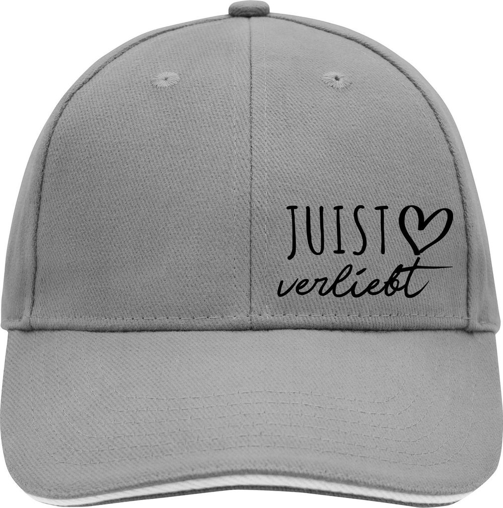 Huuraa Cappy Mütze Juist verliebt Dark Grey/White Baumwolle 6-Panel Kappe Geschenkidee