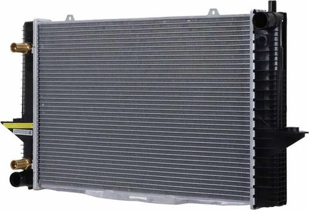 Évitez la surchauffe avec le radiateur HELLA pour Volvo S70 591-388mm