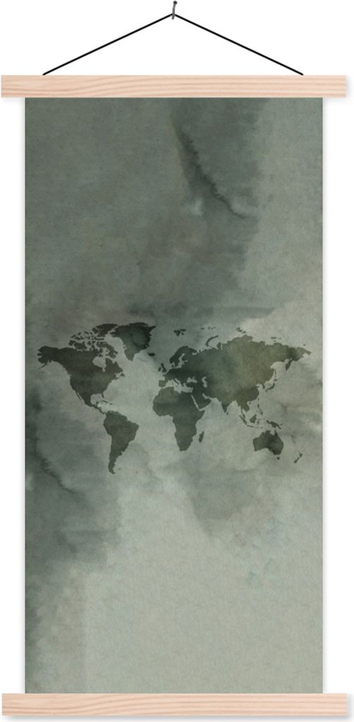 MuchoWow Textilposter Weltkarte - Grün - Grau 40x80 cm mit holzfarbenen Rahmen - Wohnzimmer