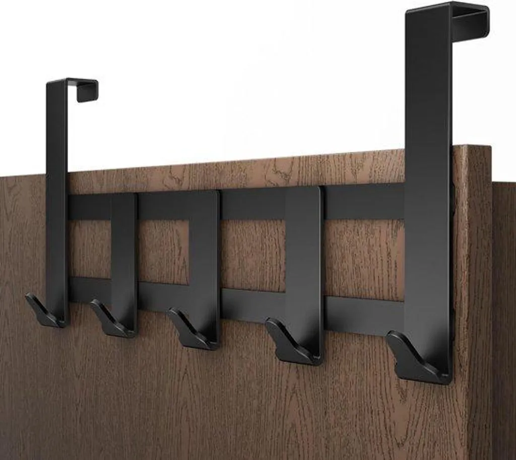 Tringle à vêtements murale pour gain de place et organisation de l'entrée