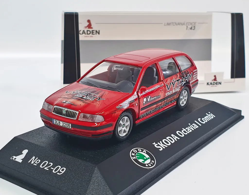 Voiture Miniature Skoda Octavia I Combi MSV Soulève 1:43 Kaden en Métal