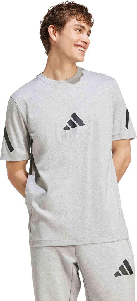 Adidas T-shirt JF2457 in Multicolored color size medium