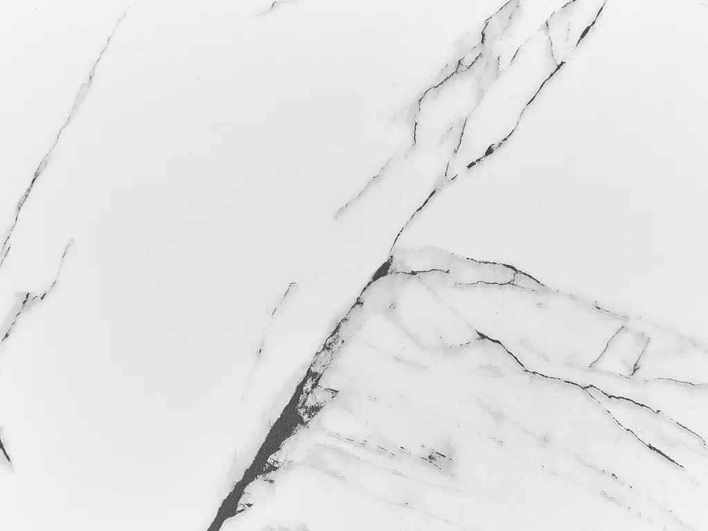 Table basse effet marbre et métal doré base graphique pour déco luxe - 8