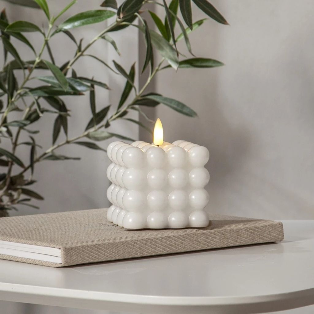Świeca Led woskowa filarowa FLAMME DOT biała 9,5cm Zdjęcie produktu 