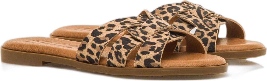 Mustang Sandals 59580-C57870 in Beige color size 41