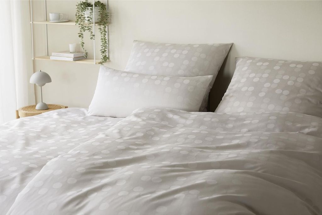 elegante Mako-Satin-Bettwäsche-Garnitur Rotondo Farbe Creme Größe 135x200+80x80