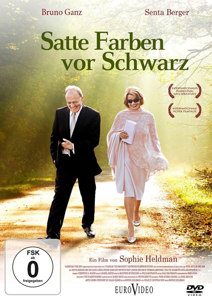 Satte Farben vor Schwarz