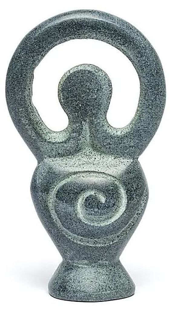 Göttinnenfigur aus grauem Speckstein – 12 cm