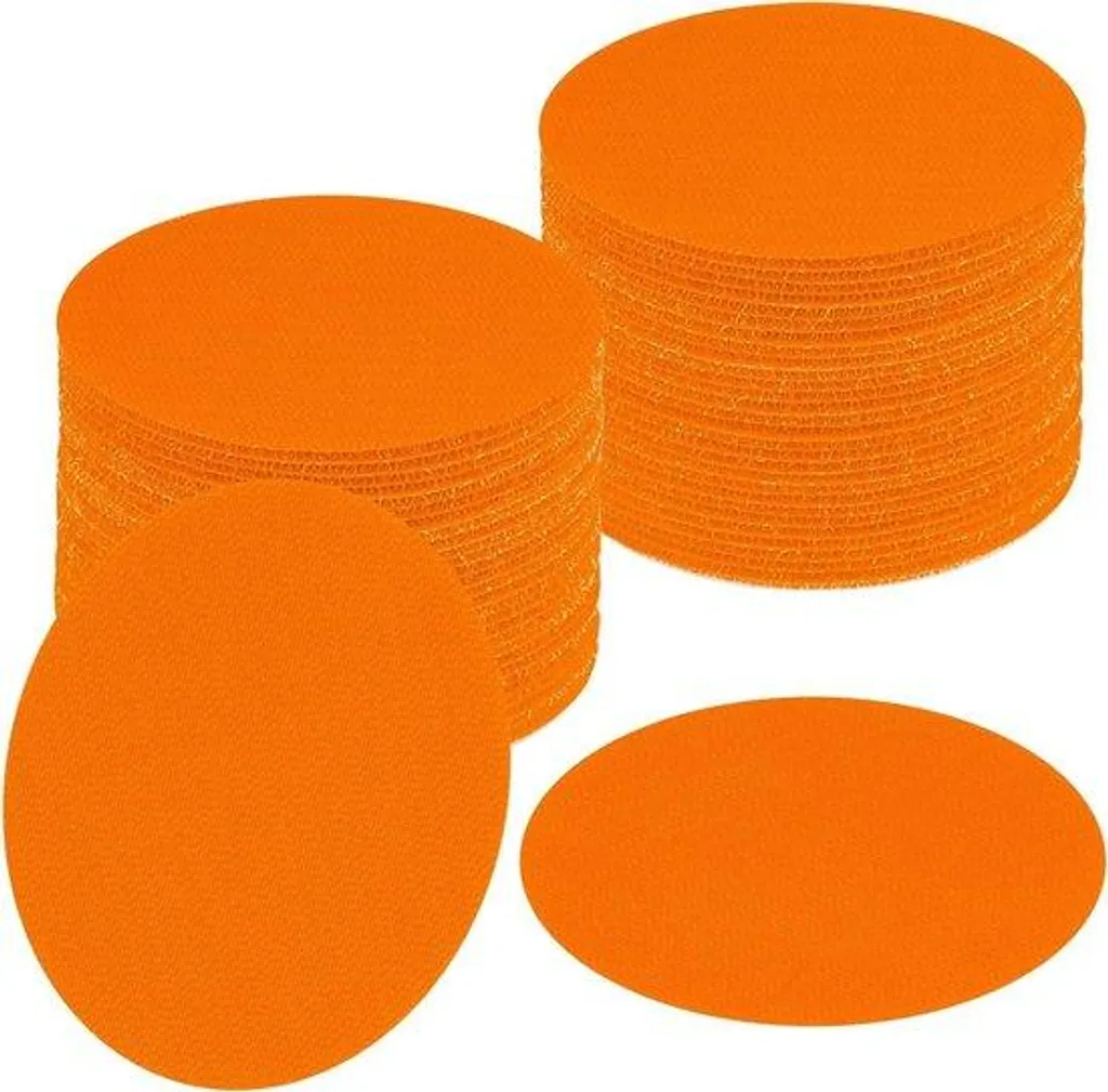 Repères de sol orange pour gestion de classe et exercices de fitness