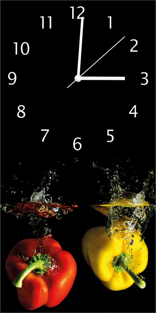 Wallario Design Wanduhr Bunte Küche Paprika in rot gelb orange und grün im Wasser aus Echtglas, Größe 30 x 60 cm