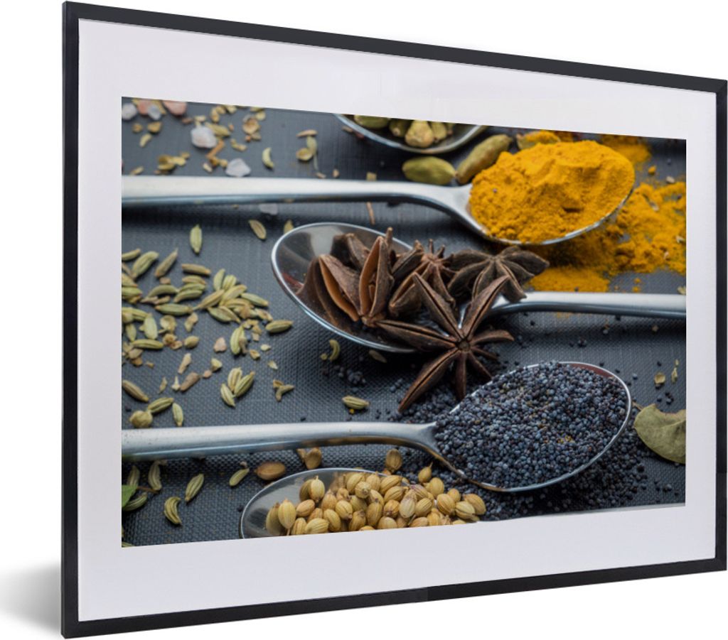 MuchoWow Gerahmtes Poster Nahaufnahme Löffel mit Gewürzen und Kräutern 40x30 cm - Poster mit Schwarzem Bilderrahmen Wandposter Rahmen Foto Bil...