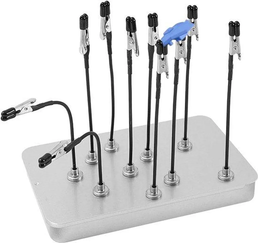 Maintenez vos pièces de soudage avec ce kit de 10 pinces de précision