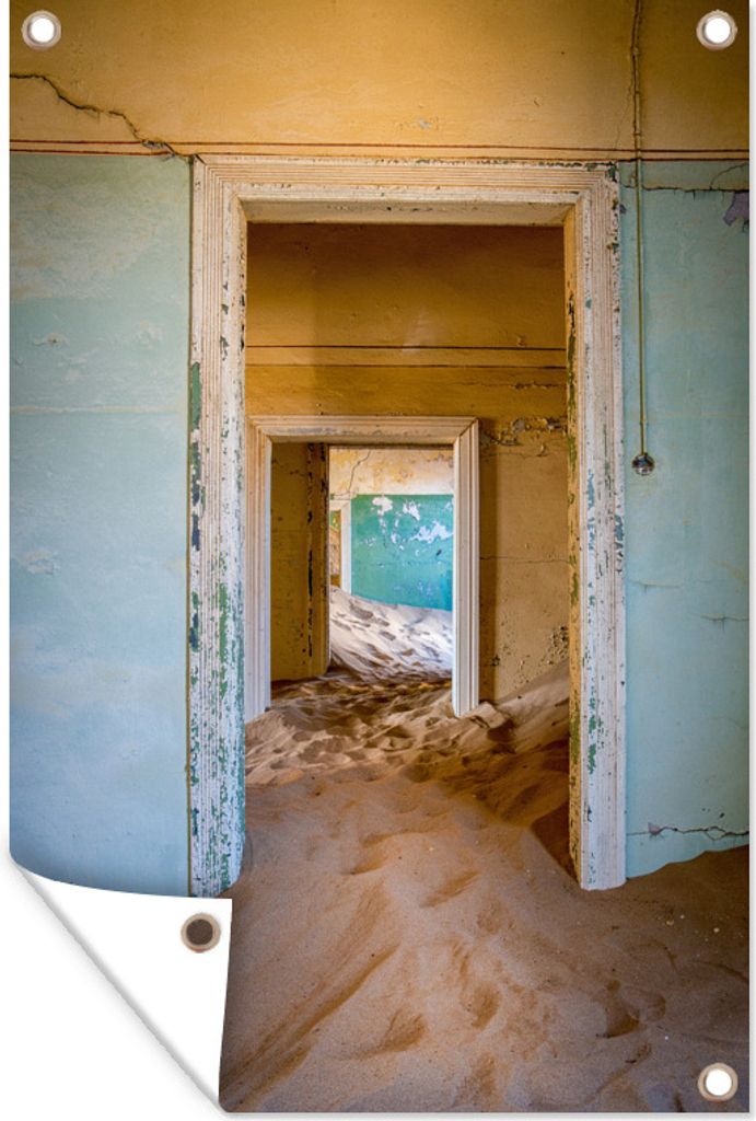 MuchoWow 40x60 cm Outdoor-Poster Gartendeko Sichtschutz Garten Poster für den Garten Ein verlassenes, vom Sand überwuchertes Haus in Kolmanskop