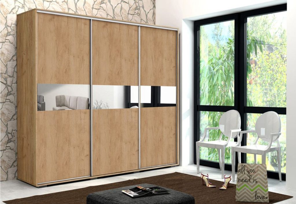 Geräumiger Kleiderschrank 250 cm LUIS – goldene Eiche