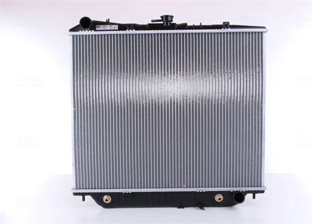 Radiateur moteur NISSENS 60852 OE 1300136 pour Monterey | Neuf