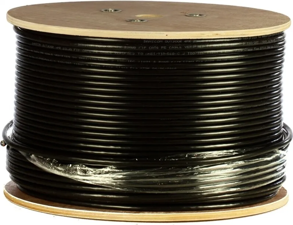 Câble de liaison extérieur CAT6 UTP rigide 305m DSIT contre les pannes