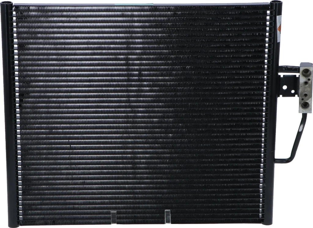 Condenseur NRF 35587 haute efficacité pour BMW E39 et Z8 E52 qualité OE