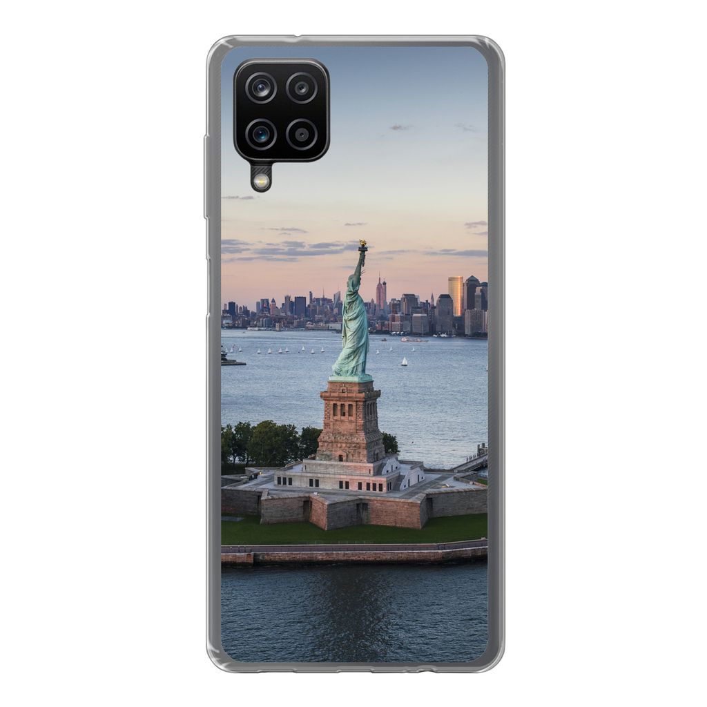 MuchoWow Handyhülle Schutzhülle Hülle für Samsung Galaxy A12 New York - Freiheitsstatue - Skyline Silikon Softcase Handy Hülle - Bild