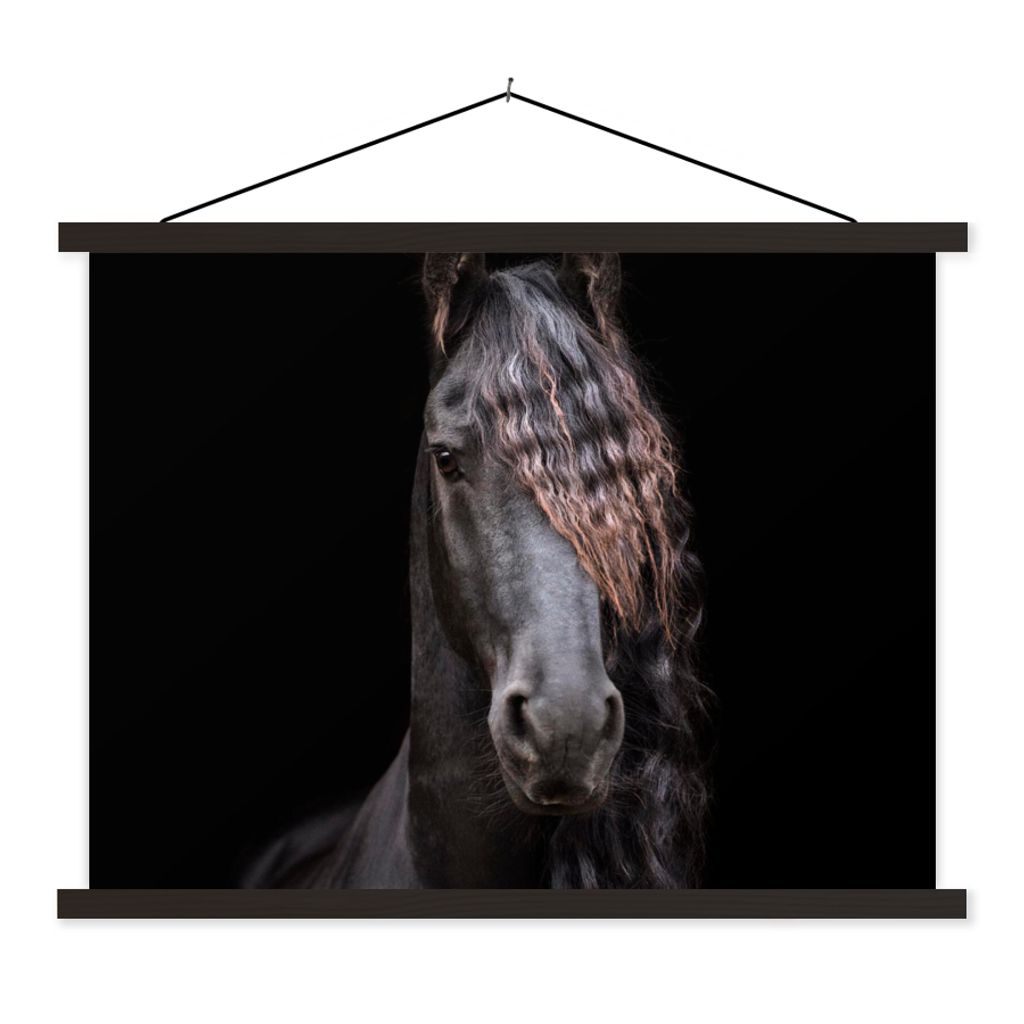MuchoWow Textilposter Pferde - Friesisch - Mähne - Schwarz - Tiere 120x90 cm mit schwarzem Rahmen - Aufhänger für Poster