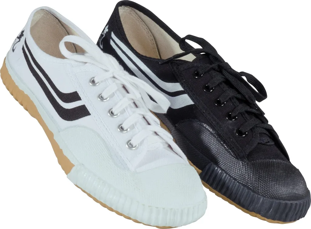 Chaussures toile noir 43 semelle souple et résistante style urbain